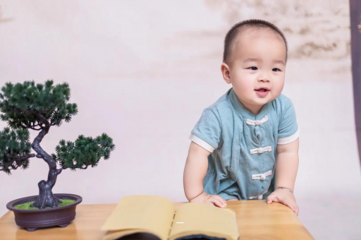丽江满月宝宝头围多少正常